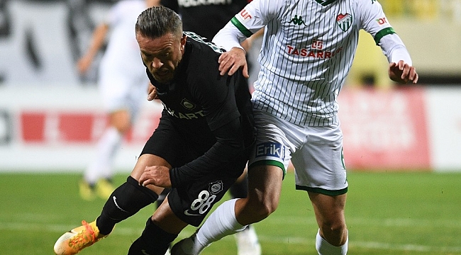 Bursaspor deplasmanda 13 puan kaybetti