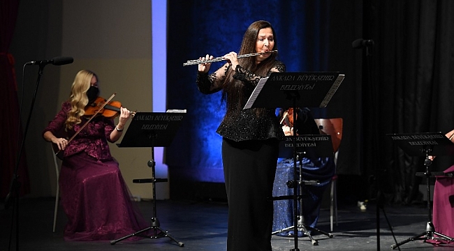 Büyükşehir'den öğretmenlere moral konseri ve ziyareti