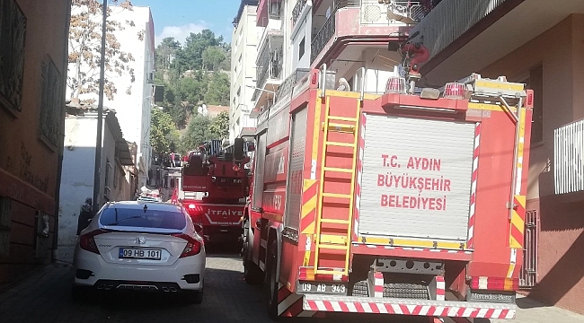 Çatıda yakılan kablo mahalleyi ayağa kaldırdı