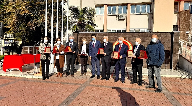 Çaycuma'da Öğretmenler Günü kutlandı