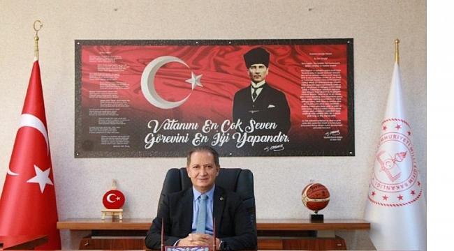 Celalettin Ekinci: "Öğretmenlik insanlık tarihi boyunca var olmuş en anlamlı ve ölümsüz mesleklerden biridir"