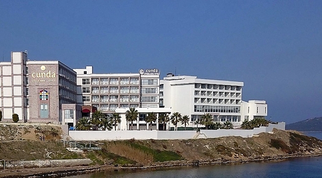 Cunda Uygulama Otel'ine güvenli turizm belgesi