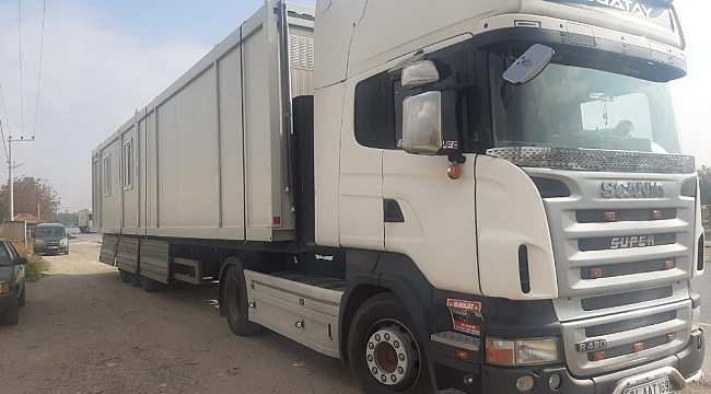 Depremzedelere ilk konteynerler Erzincan'dan