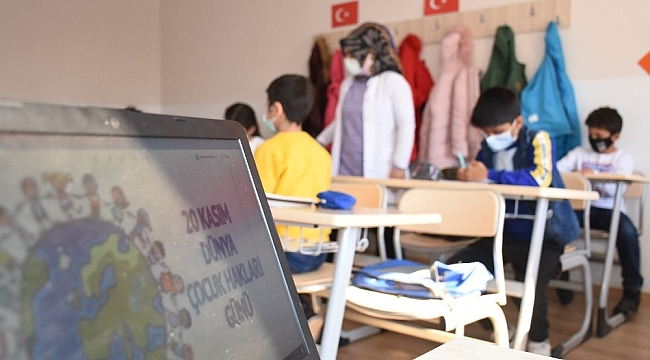 Diyarbakır'da Dünya Çocuk Hakları Günü kutlandı
