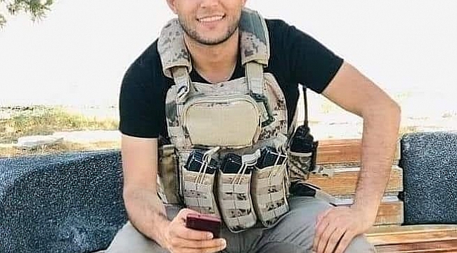 Diyarbakır'da uzman çavuş, silahının ateş alması sonucu şehit oldu