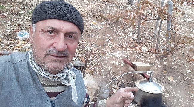 Doğa ile iç iye yaşıyor, kendi ilacını kendi üretiyor