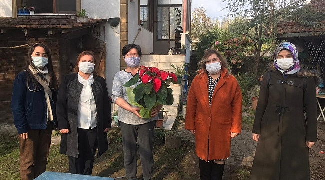Emekli öğretmenlere duygusal ziyaret