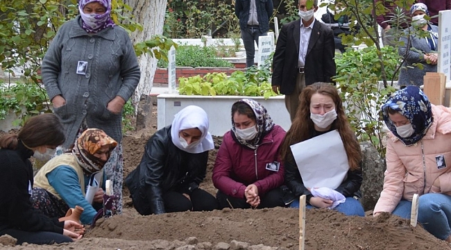 Eski kocası tarafından öldürülen Çilem Kılıç toprağa verildi