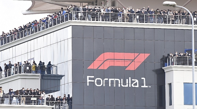 Formula 1'de balkonlar tıklım tıklım!