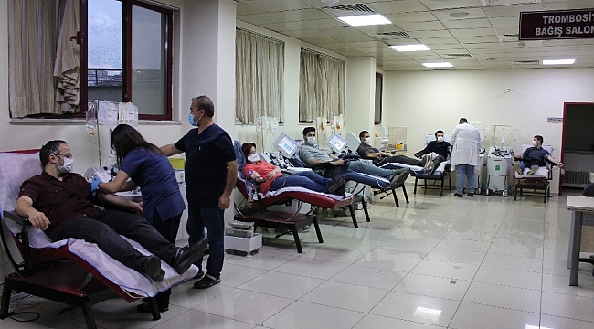 GAÜN hastanesi hekimleri immün plazma bağışlarıyla şifa oluyor