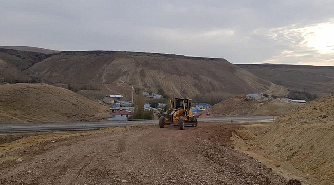 Gürün'de köy yolları kışa hazır