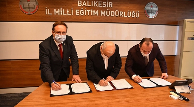 Hayırseverden Fatih Ortaokuluna ek 10 derslik