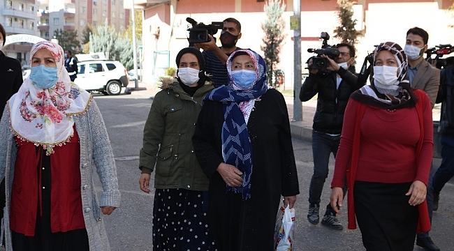 HDP önündeki ailelerin çığlığı büyüyor, eyleme katımlar devam ediyor