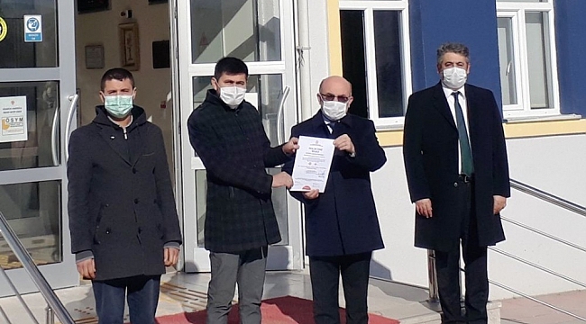 Hisarcık'ta okul idarecilerine "Okulum Temiz Belgeleri" teslim edildi
