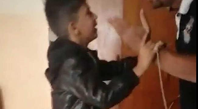 Iraklı babadan çocuklarına kemerli işkence