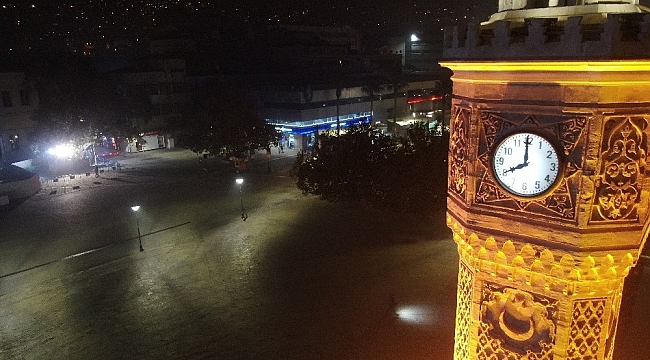 İzmir'de sokağa çıkma kısıtlaması başladı