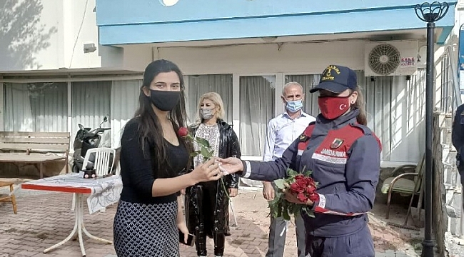 Jandarma öğretmenleri unutmadı