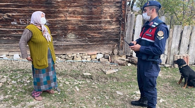 Jandarma vatandaşa devletin şefkat elini uzatıyor