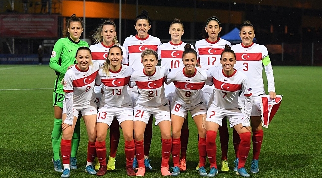 Kadın A Milli Takımı, Estonya'yı 4-0 yendi
