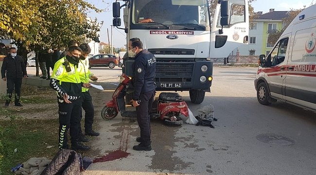 Kamyonun altında kalan yaşlı adam ağır yaralandı