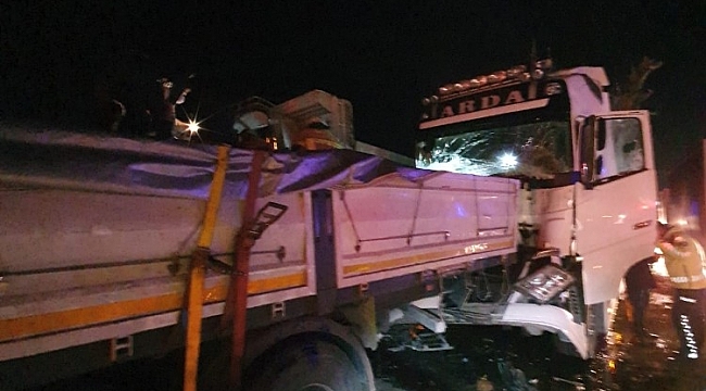 Karacabey'de trafik kazası: 3 yaralı