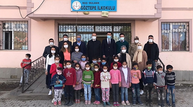 Kaymakam İlidi'den köy okuluna ziyaret