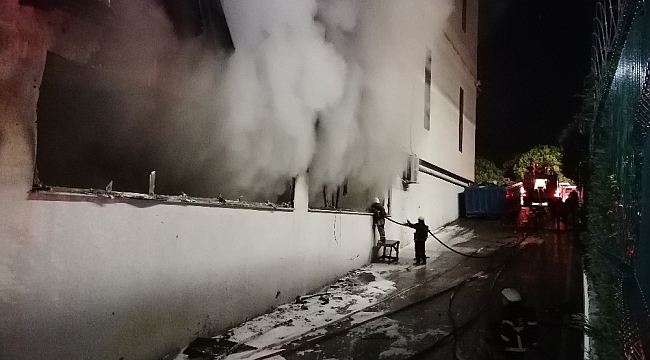 Kocaeli'de silah fabrikasında yangın