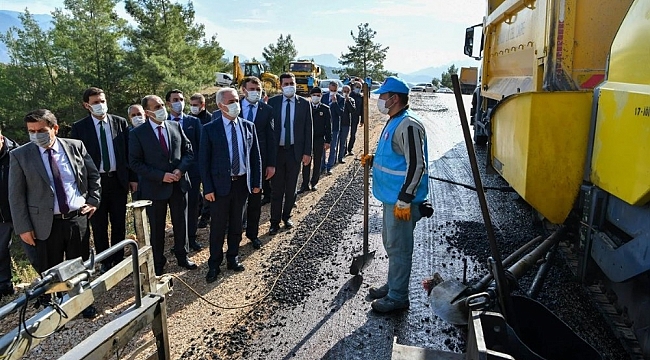 Komşu iki şehirden ortak asfalt çalışması