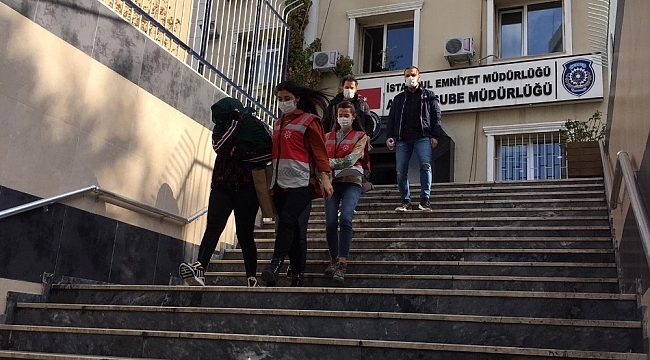 Küçük çocuklara yankesicilik yaptıran iki kadın yakalandı, suç kayıtları hayrete düşürdü