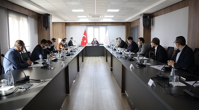 Mardin'de korona virüs tedbirleri değerlendirme toplantısı yapıldı