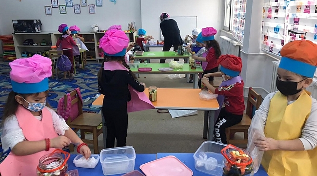 Miniklerden bağış kampanyası