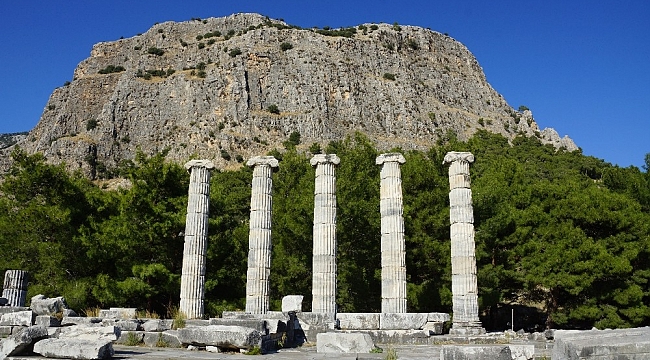 M.Ö. 4.yüzyılda kurulan ilk planlı şehir, Priene