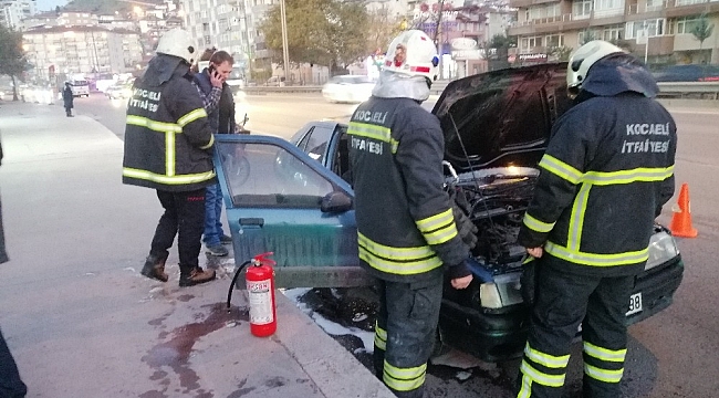 Motoru tutuşan otomobili kül olmaktan itfaiye kurtardı