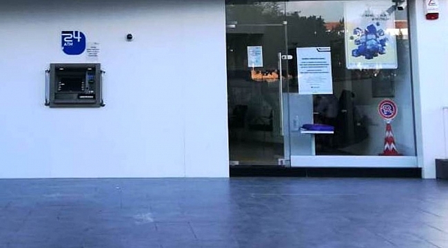 Müdür ve iki personel pozitif çıktı, banka şubesi kapatıldı