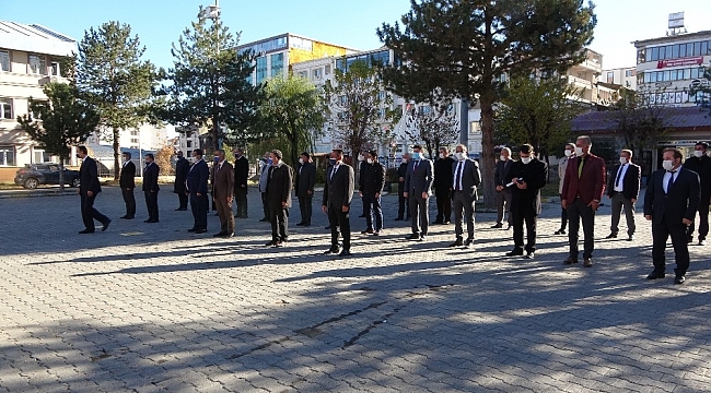 Muş'ta 24 Kasım Öğretmenler Günü