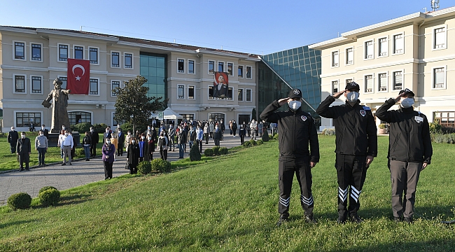Osmangazi personeli Atatürk'ü andı