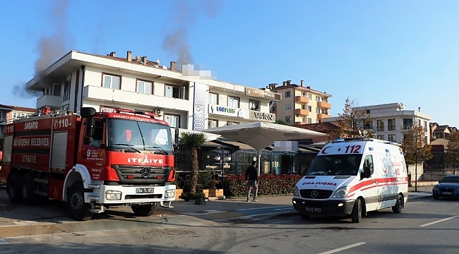 Sakarya'da kafeteryada çıkan yangın paniğe sebep oldu