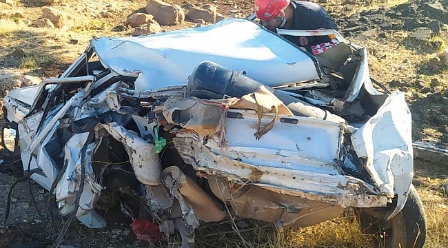 Şanlıurfa'da otomobil takla attı: 2 yaralı