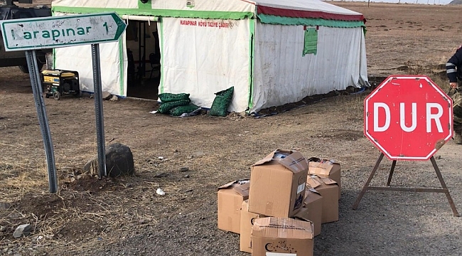 Sarıkamış'ta karantinaya alınan köylere gıda yardımı yapıldı