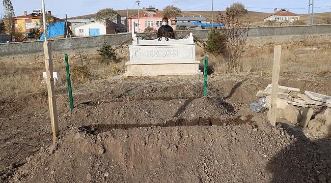 Şehidin annesi ve babası bir gün arayla vefat etti