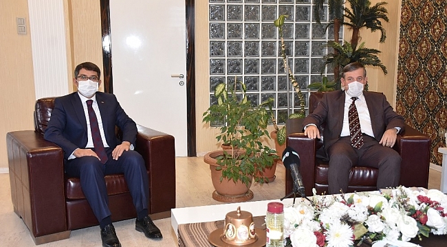 Şehzadeler Belediyesi'nden esnafa destek