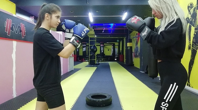 Şiddet gördükten sonra kick boks şampiyonu oldu