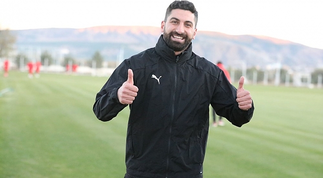 Sivasspor'da kaleci Muammer korona virüsü atlattı!