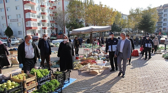 Sungurlu'da zabıta ekipleri korona virüs denetimi yaptı