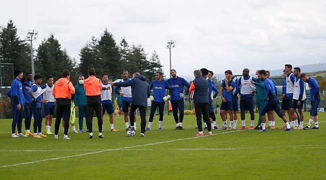 Trabzonspor'da rekabet yüzleri güldürüyor