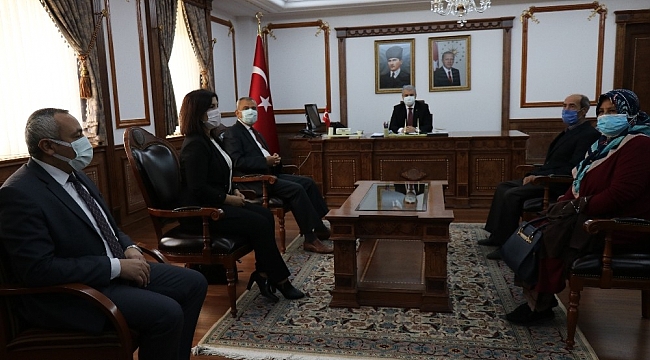 Türkiye'de 60 milyonuncu yeni kimlik kartı sahibi Kırşehir'den