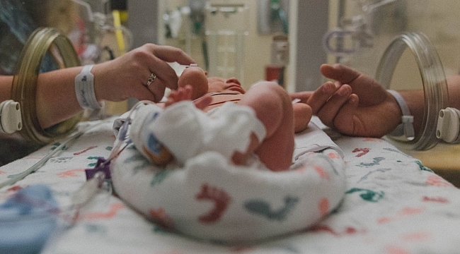 Türkiye'de yer yıl 160 bin aceleci bebek doğuyor