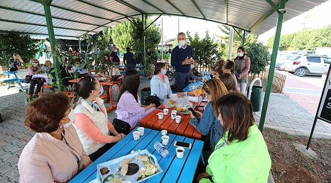 Üretici kadınlar 'sokak ekonomisi' modeli oldu