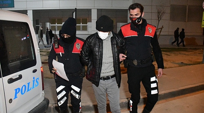 Uyuşturucudan aranan şahıs kısıtlamaya uymayınca yakalandı