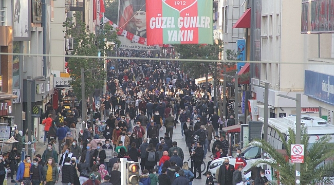 Vakaların arttığı İzmir'de hafta sonu yoğunluğu